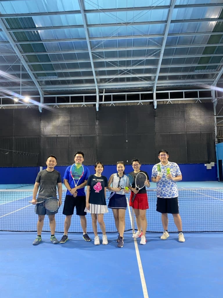 Tennis Haha Hihi media 1