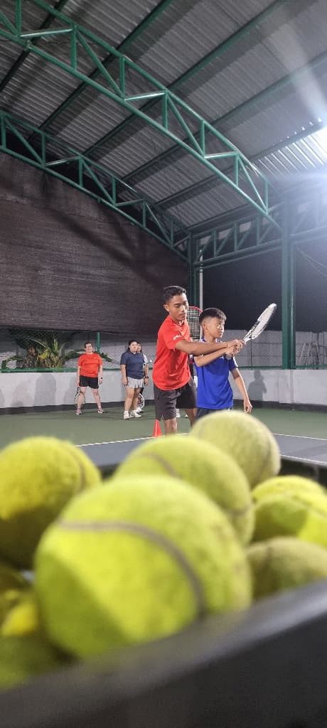 MENDADAK Tennis media 2