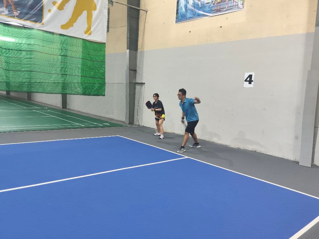 Hội pickleball sân Klassic media 4