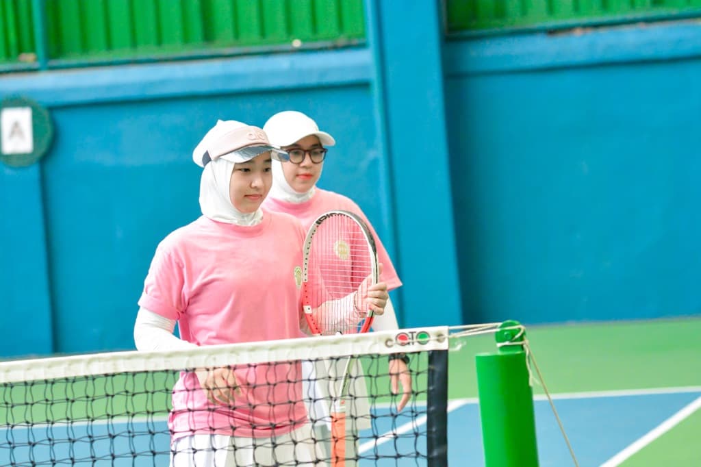 Mama Mama Tennis media 5