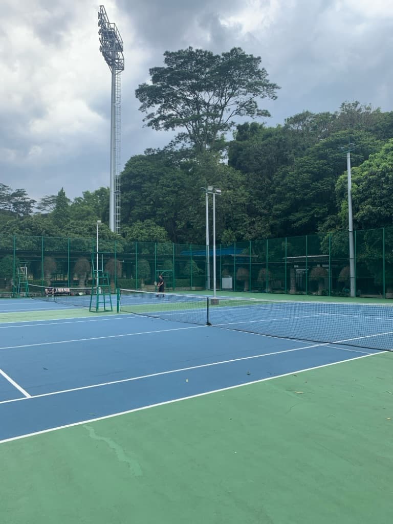 Tennis Huru Hara media 1
