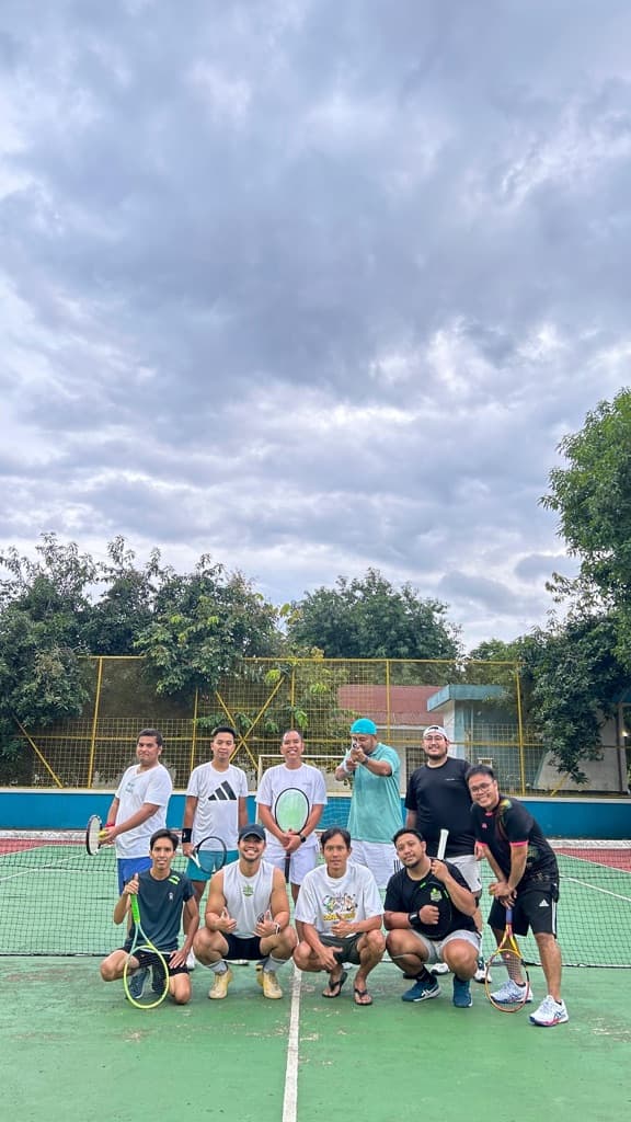 Bapack Bapack Tennis media 3