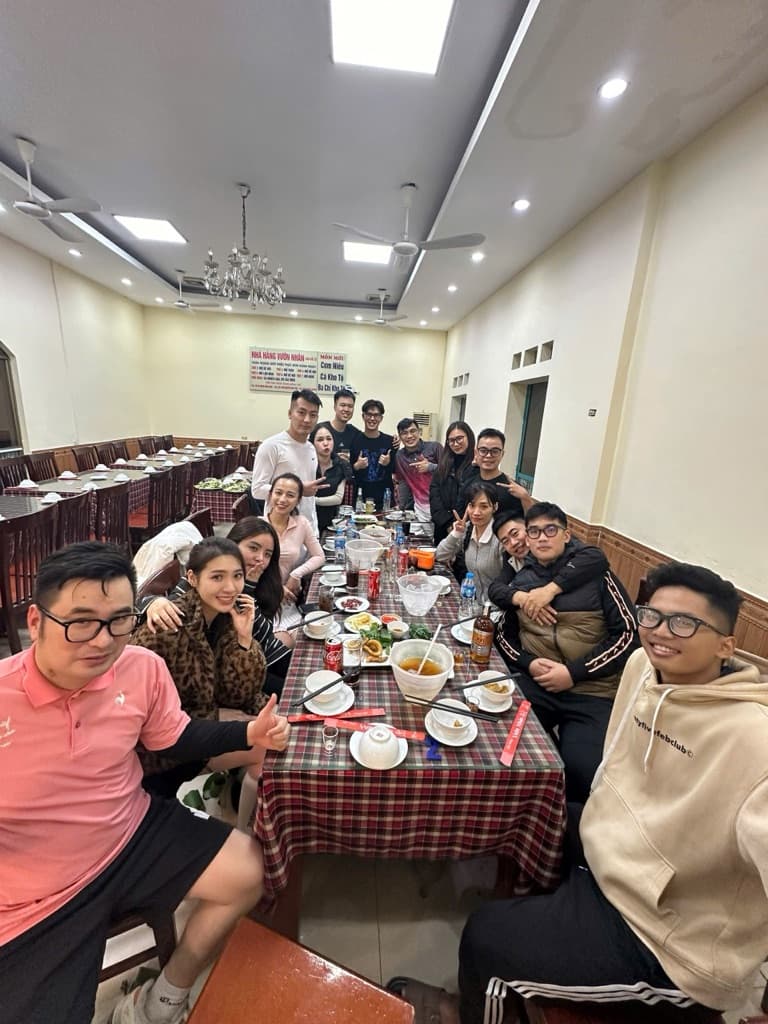 Zero Zero Two Club x Facolos media 1