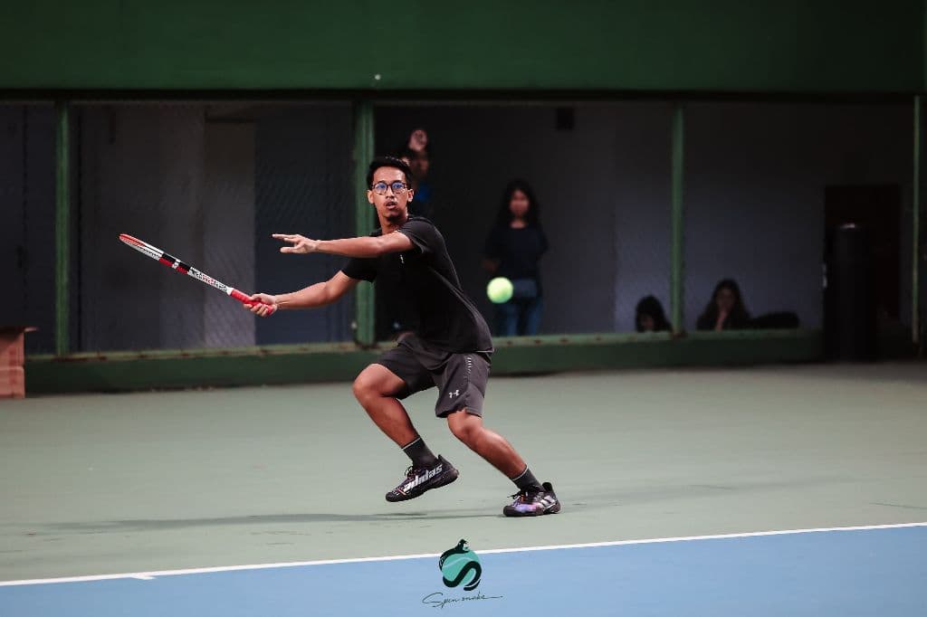 Cross Tennis media 1