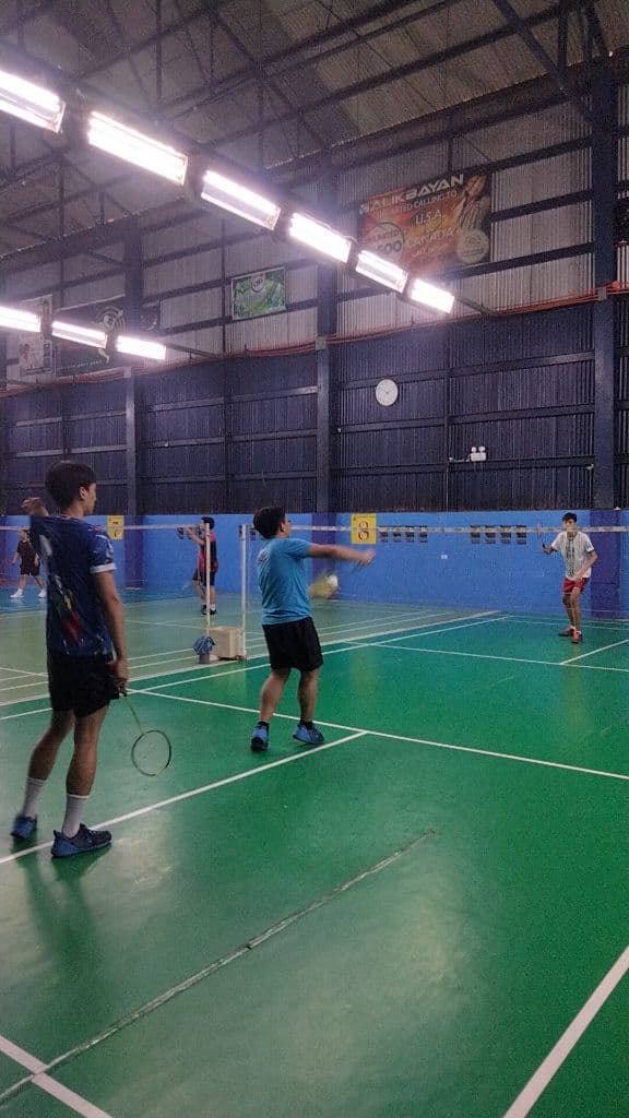 Dropsmash Badminton Queueing Group media 5