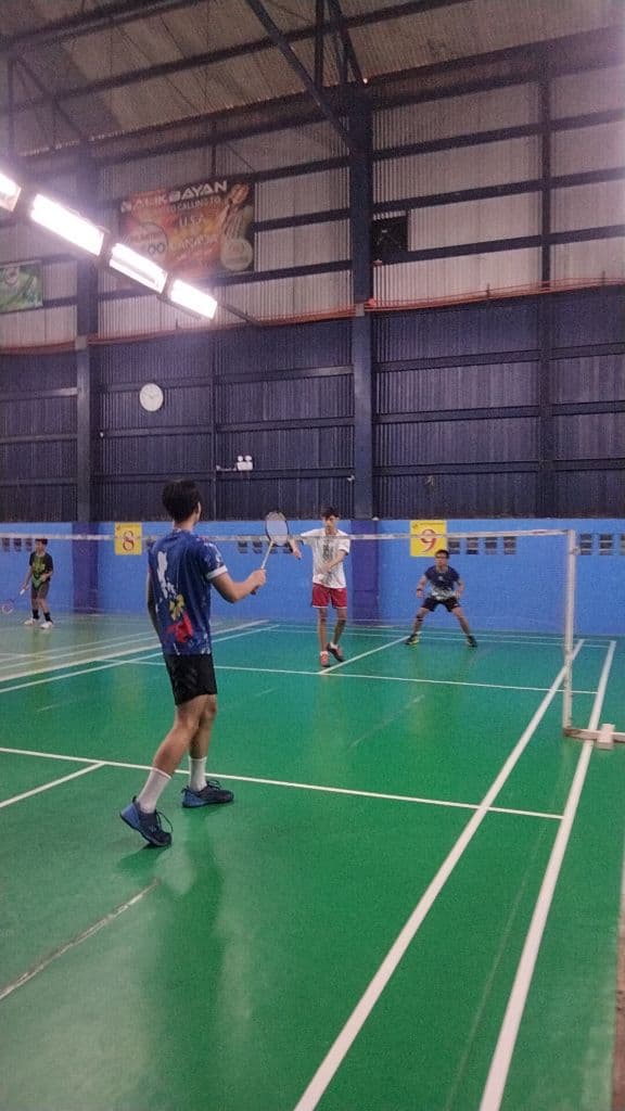 Dropsmash Badminton Queueing Group media 3
