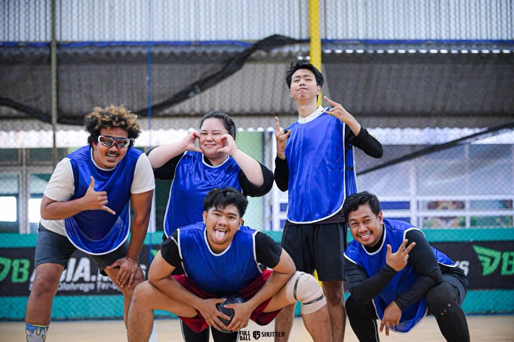 Main Bareng Gimmick media 6