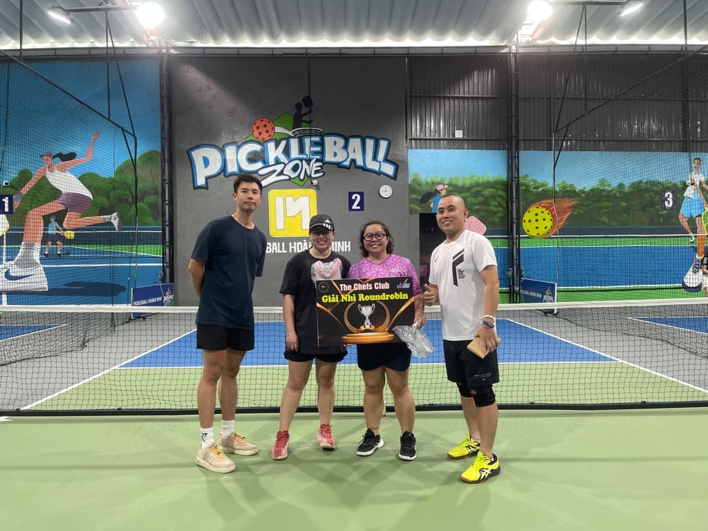 Metropole Pickleball Club - VOLLEY VIBEZ Court Cultures media 2