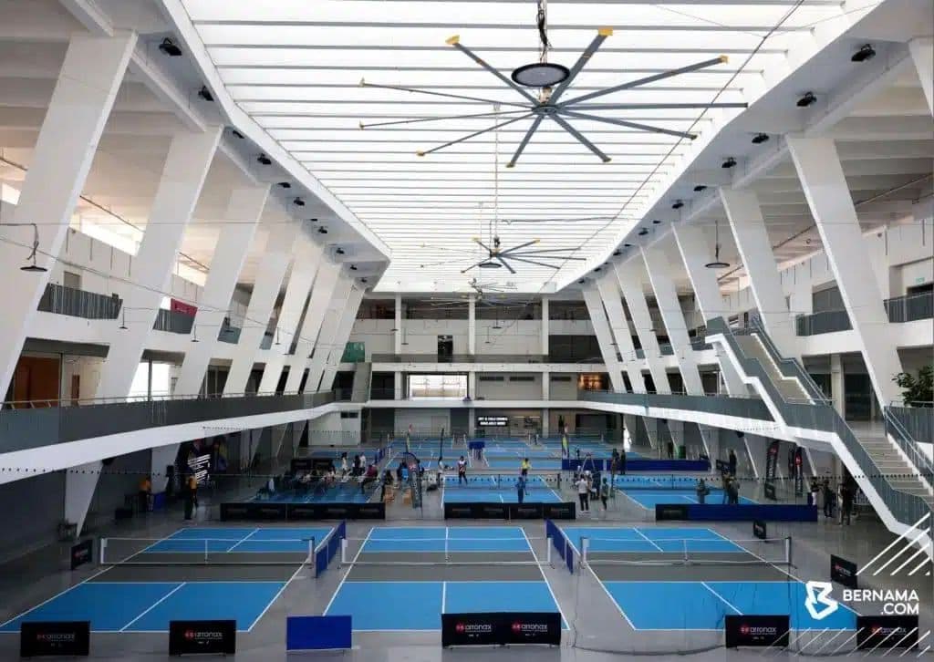 KWC PICKLEBALL STADIUM CLUB media 1