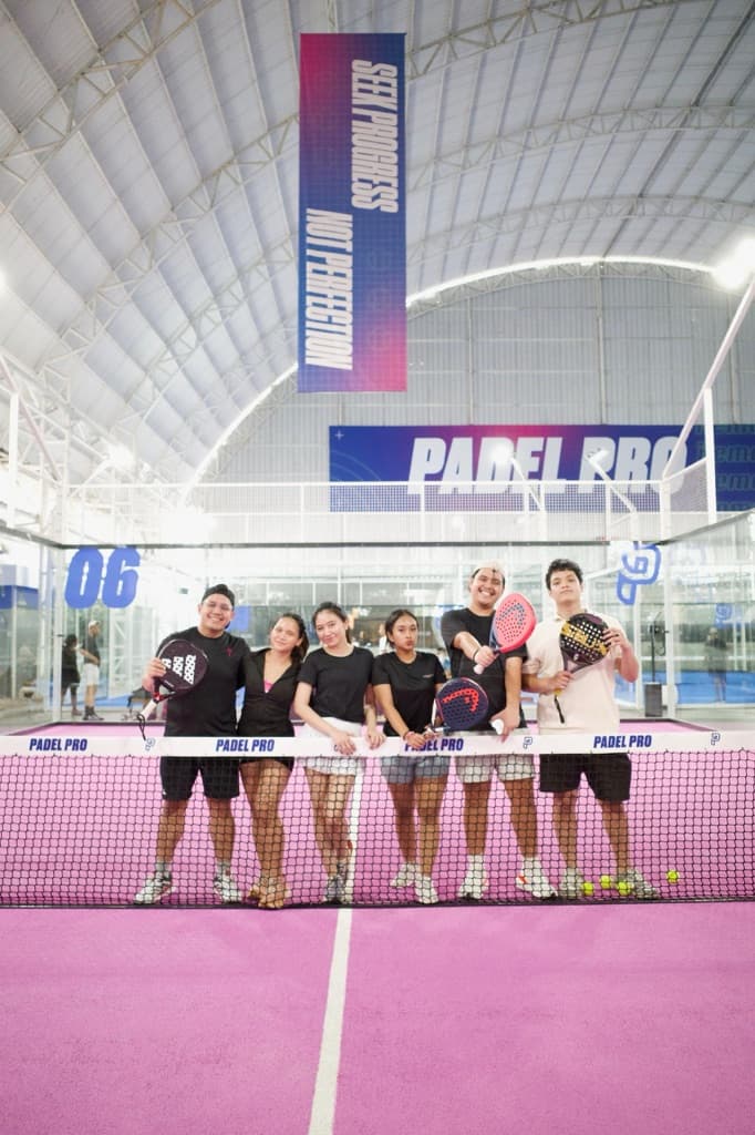 NO CUDDLE🚫 YES PADEL✅ media 6