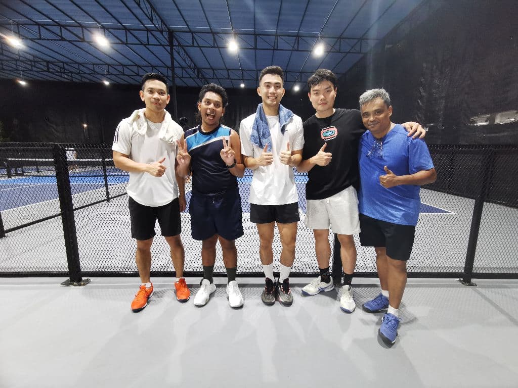 76 Dragon Club media 5