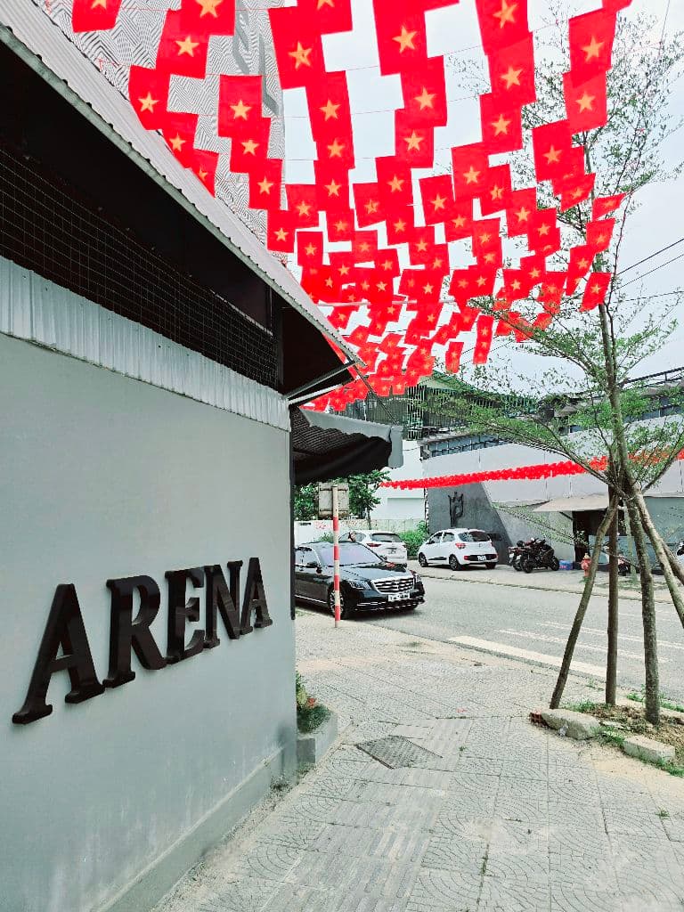 HUE PICKLEBALL ARENA x FACOLOS media 3