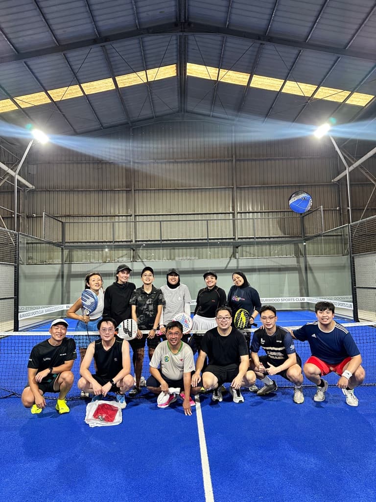 Nyobain padel media 4