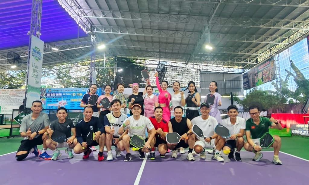 [YES ! PICKLEBALL ]  [PLAYDAY LANDMARK 81] Social DAY media 4