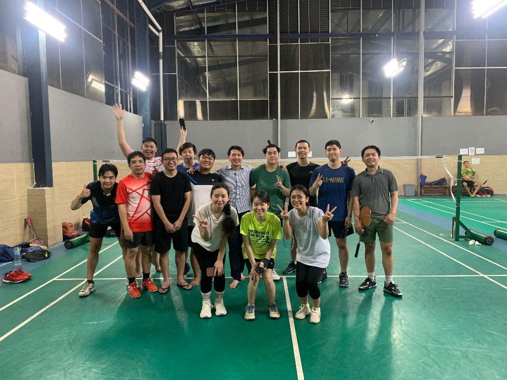 Tuesday Happy badminton at sbm petojo jakarta media 5