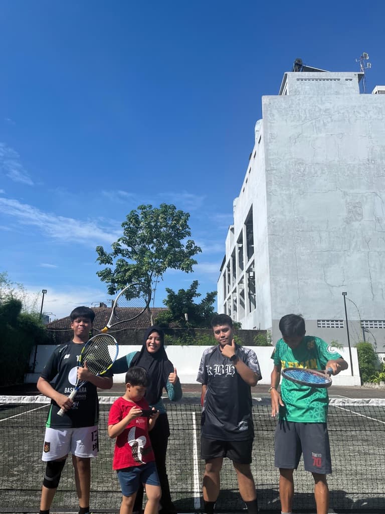 ayotenis.yk media 1