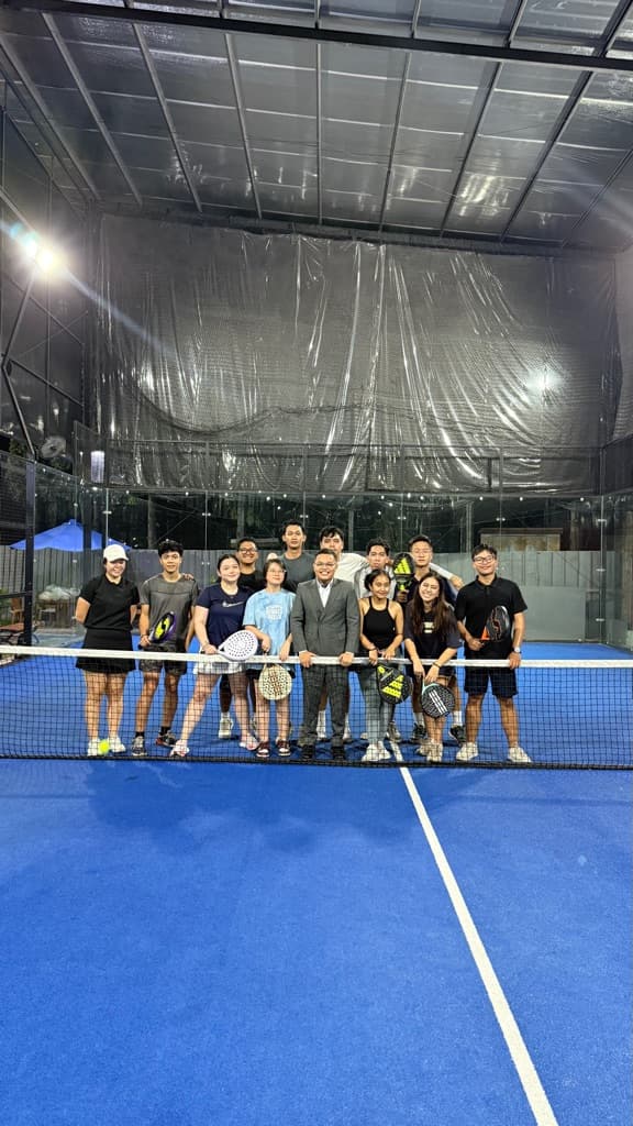 NO CUDDLE🚫 YES PADEL✅ media 1
