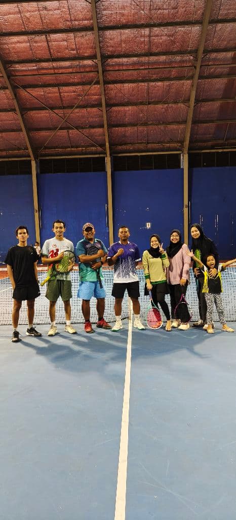 Tenis_malangkota media 6