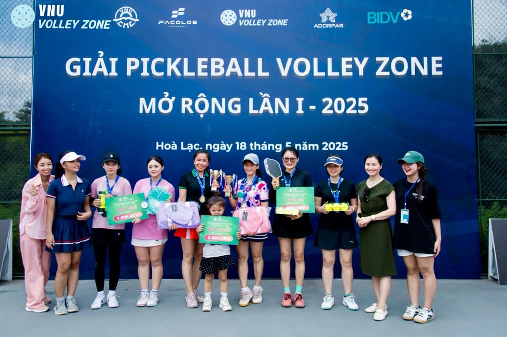 VOLLEY ZONE CLUB media 3