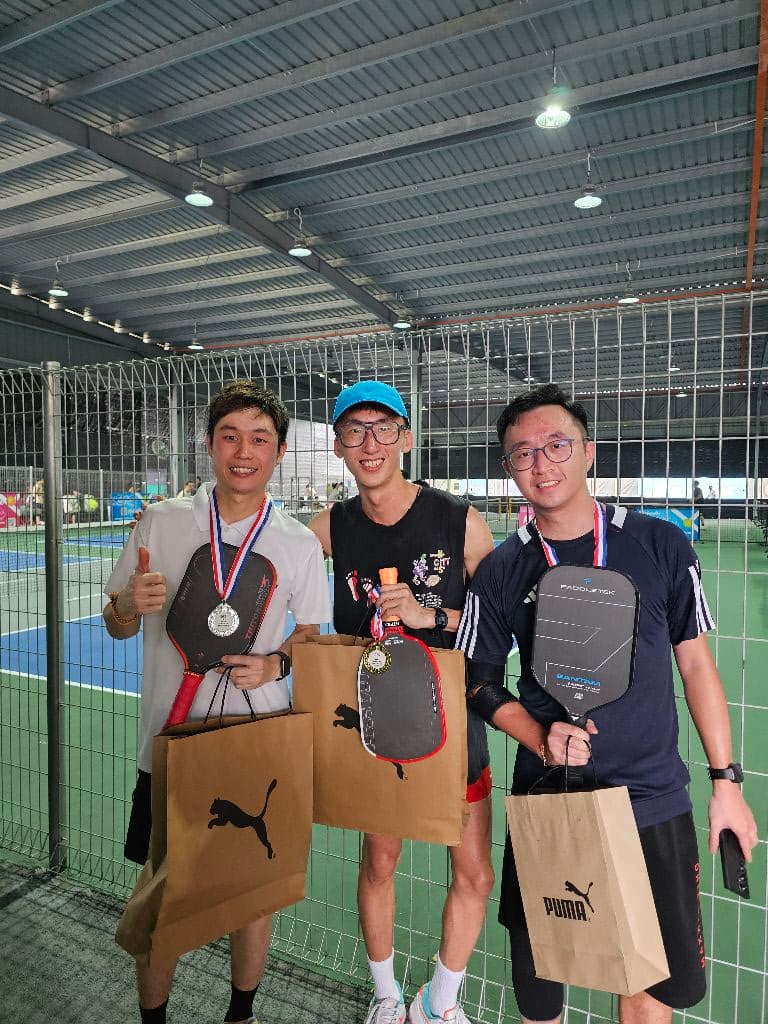 Singles Players Club media 6
