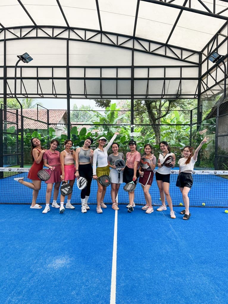LOST IN PADEL🐾 media 2