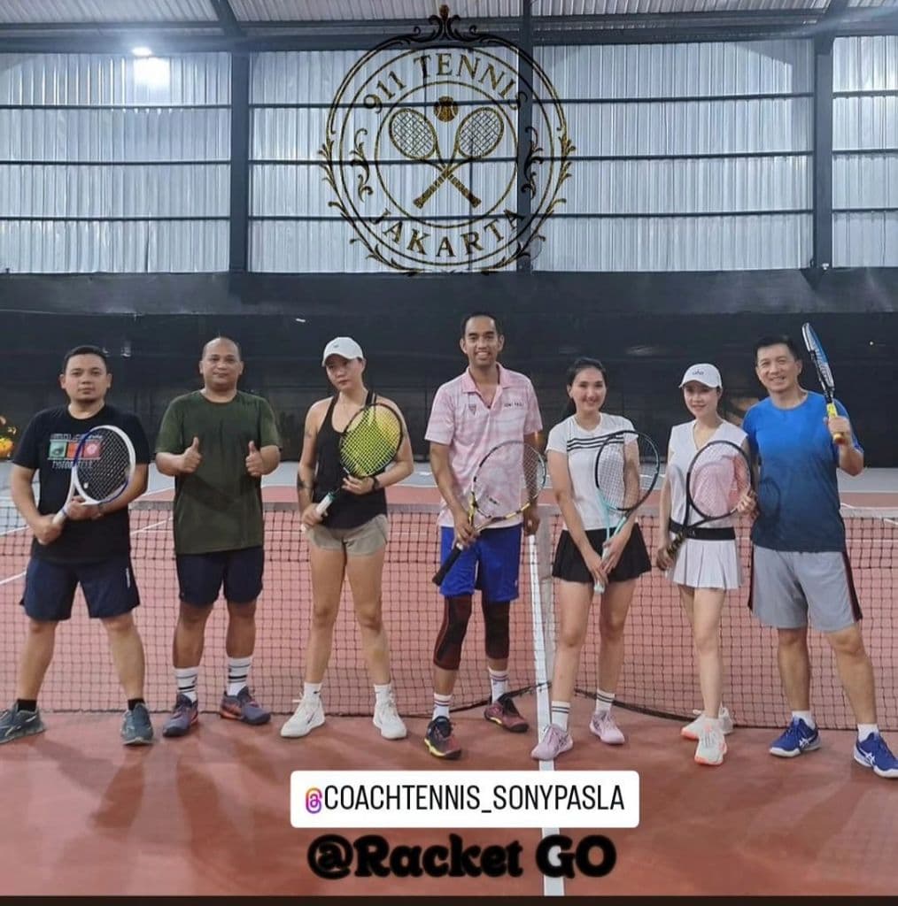 911_Tennis.jkt media 3