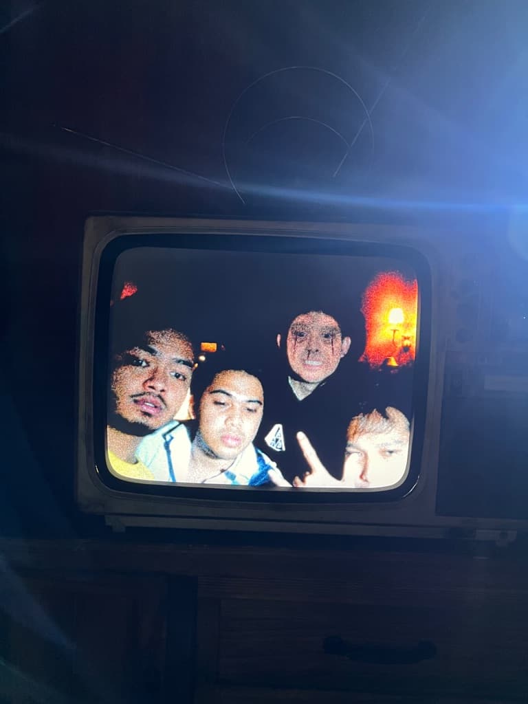 Billy’s  media 5