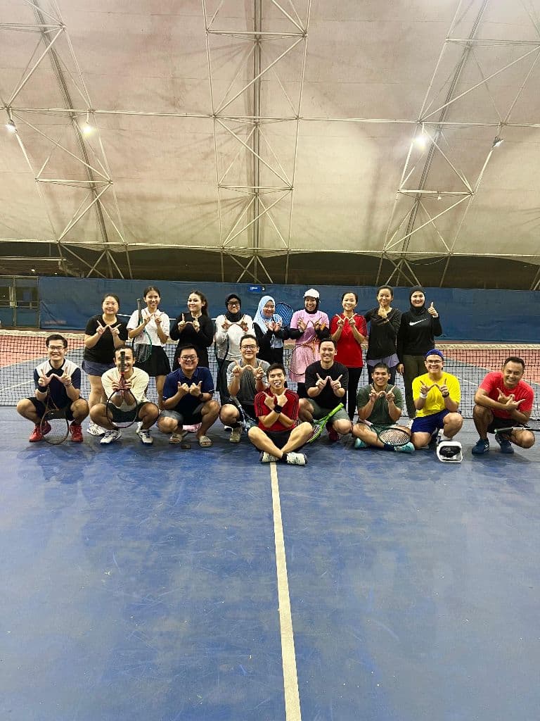 War Tennis media 6