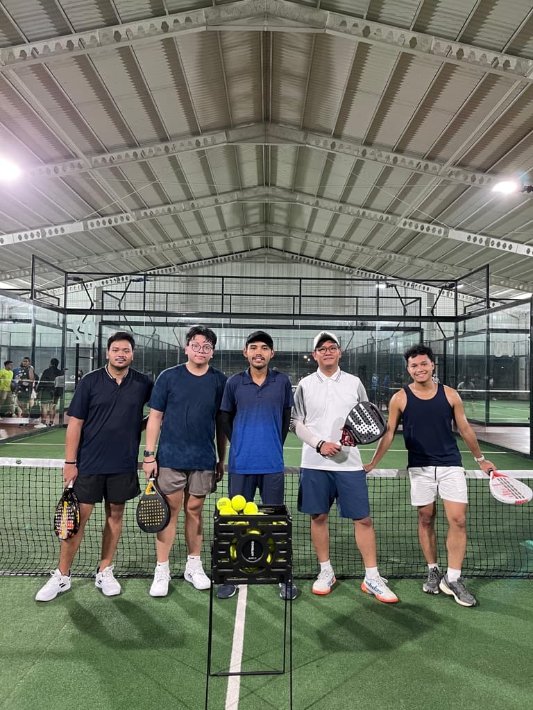 Sunday Market Padel Club media 2