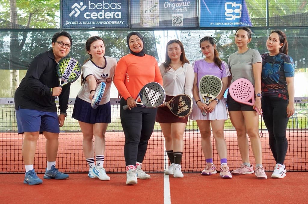 SUPERBAD PADEL media 2