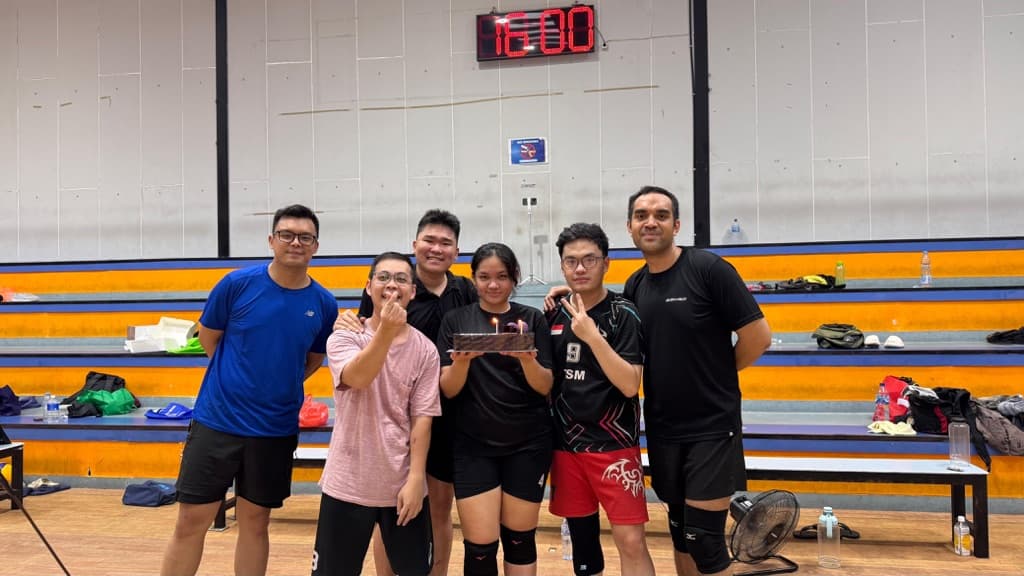 Holley Volley media 2