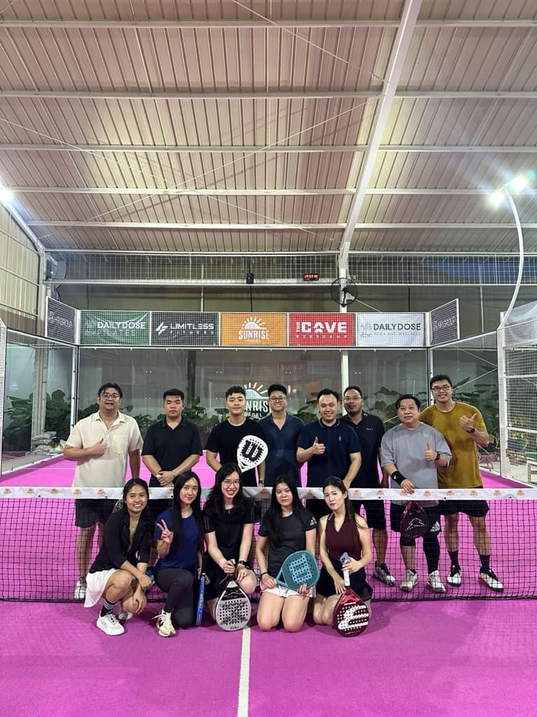 V PADEL CLUB media 6