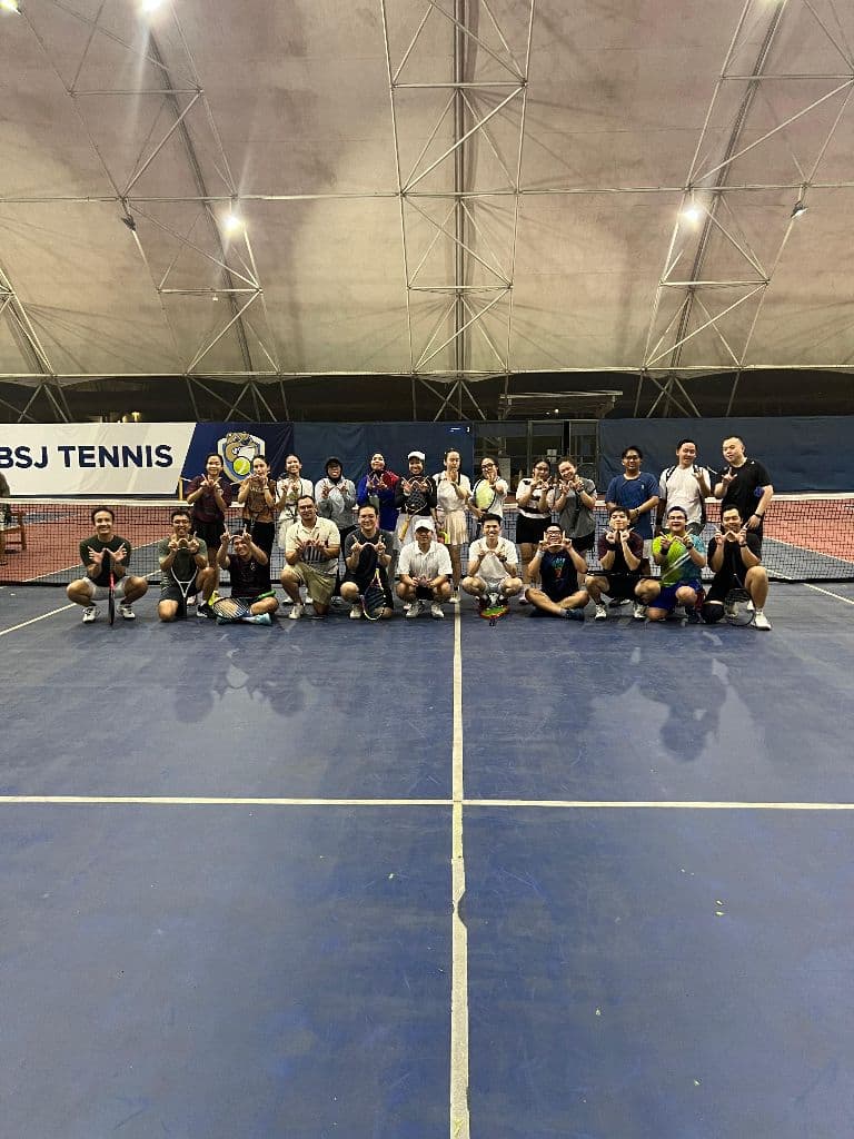 War Tennis media 3