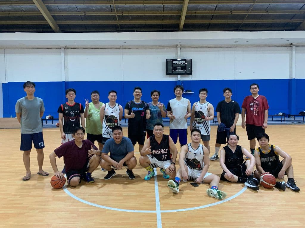 Monday Hoops media 6