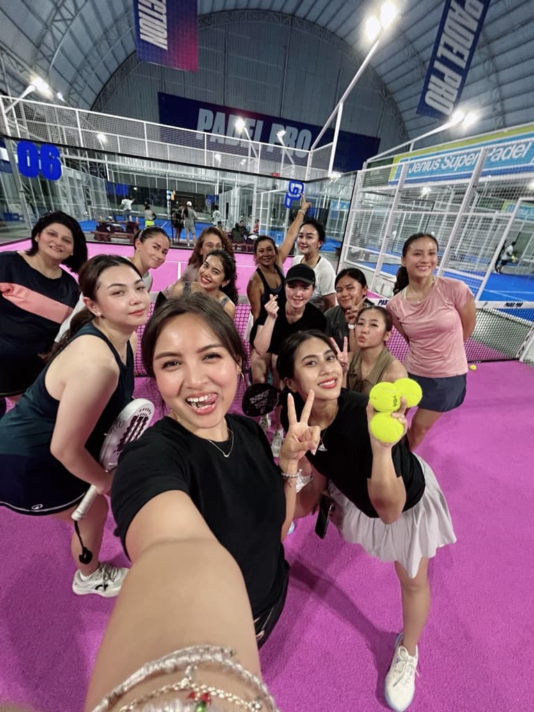 Degens Babes Padel media 5