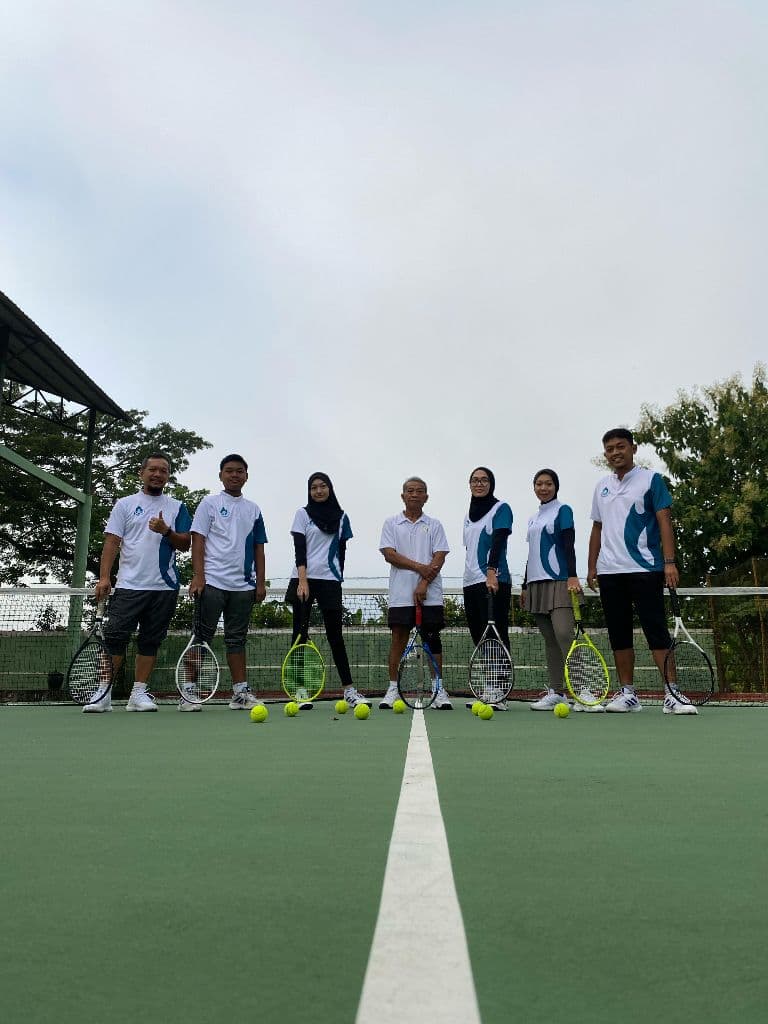 Tennisholic Community (SBY) media 1