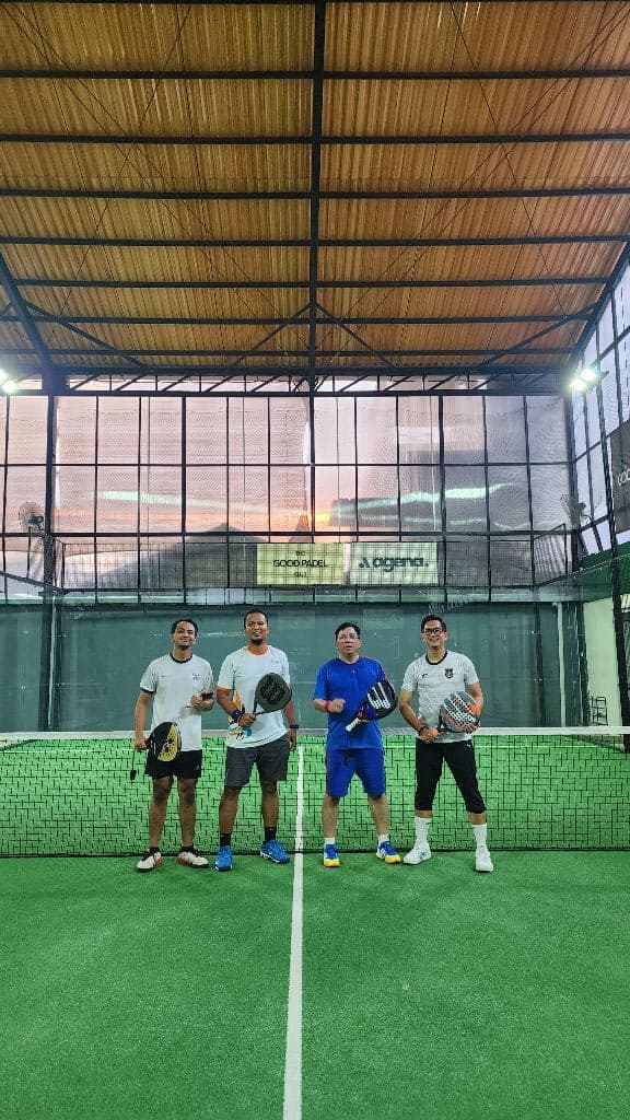 Sweat Seekers media 2