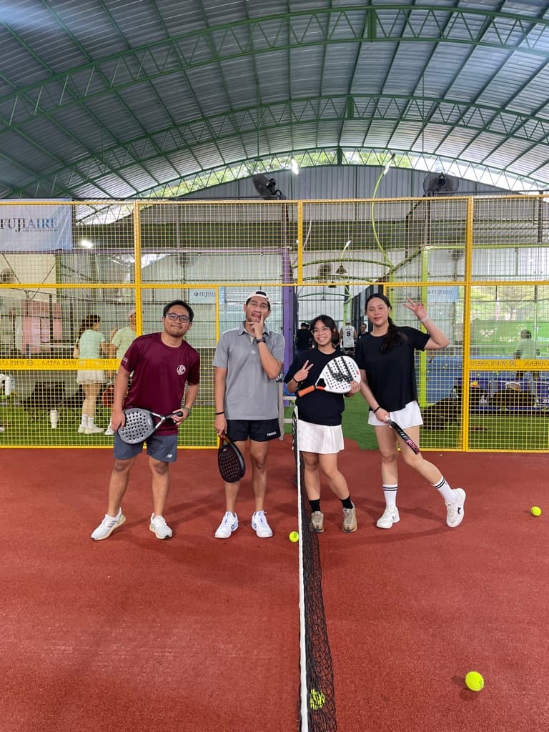 DEUCEGANG Racquet Club media 5