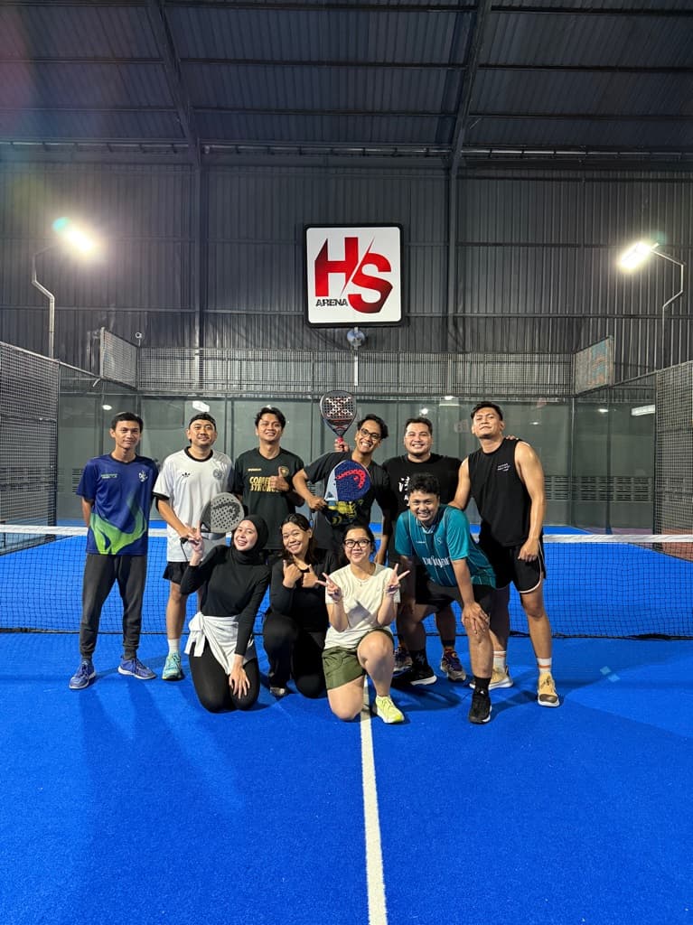 Thirty Sporty media 5