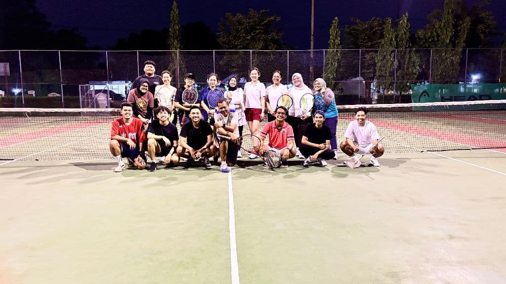 ISENG-ISENG TENNIS media 1