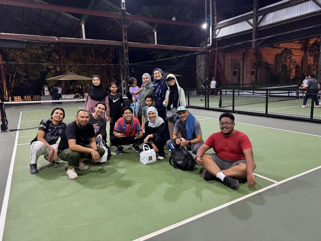 Larkin Picklers media 2