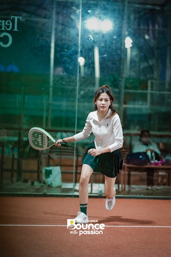MS GLOW PADEL media 1