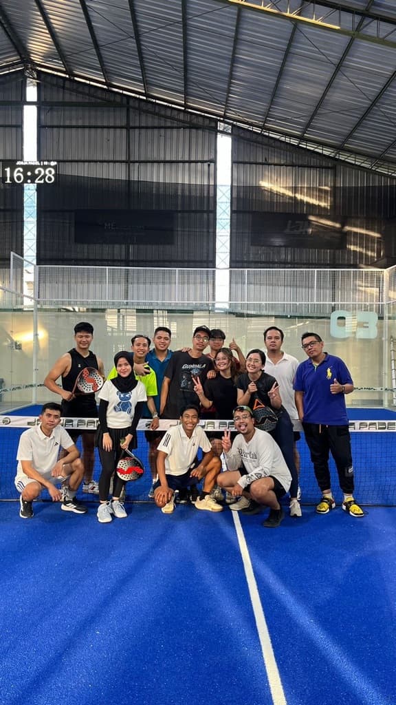 Terjebak Padel media 1