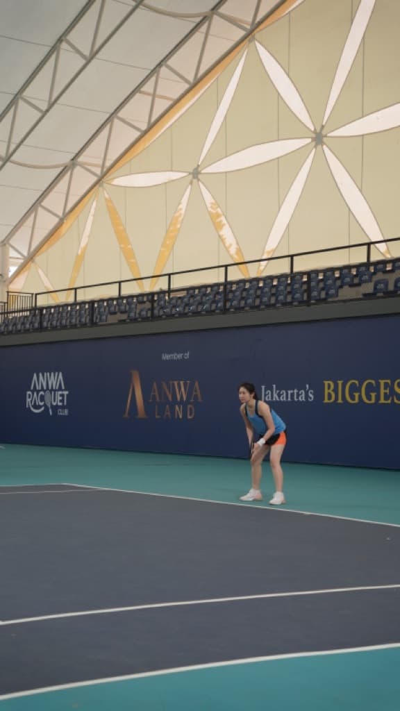 C A F É O L I TENNIS SOCIETY media 3