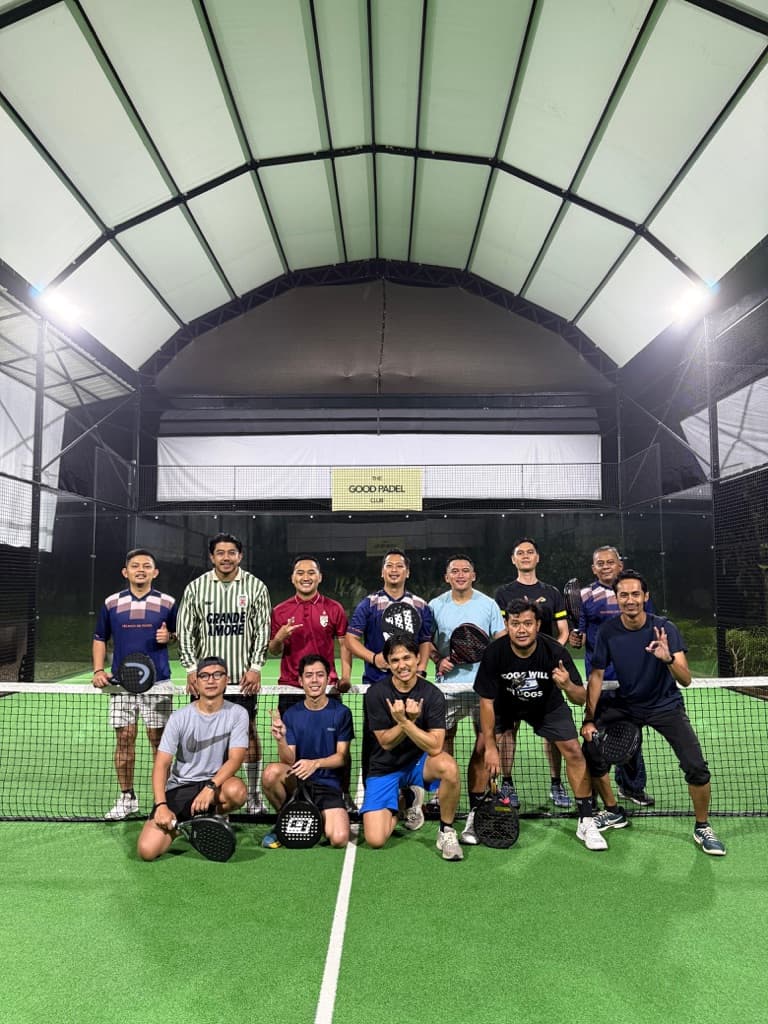 TECNICO DE PADEL media 3