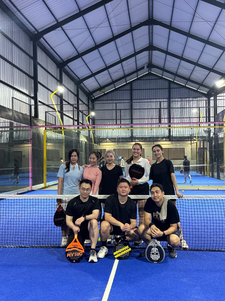 Smash & Glow Padel Club media 1