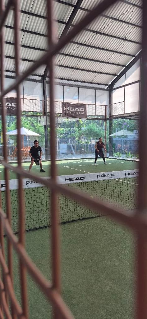 Barely Padel media 3