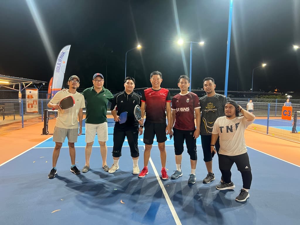 Bola Jeruk @ Pickle horizon  media 1