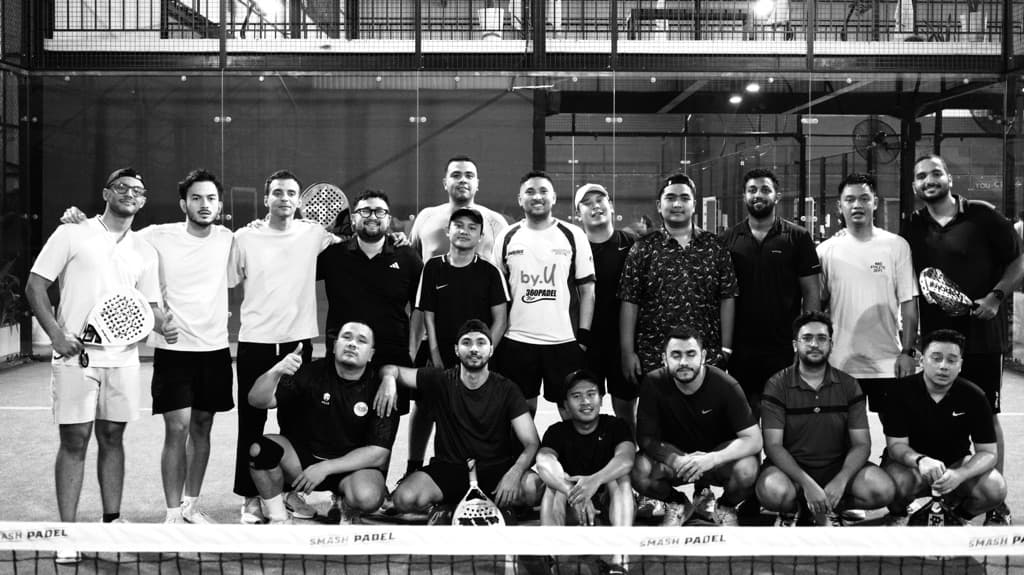 PADEL NOIR media 1