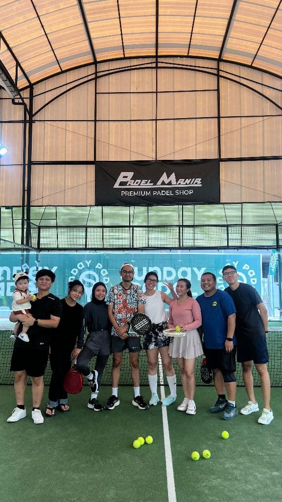 Padel Smash & Cheers media 3